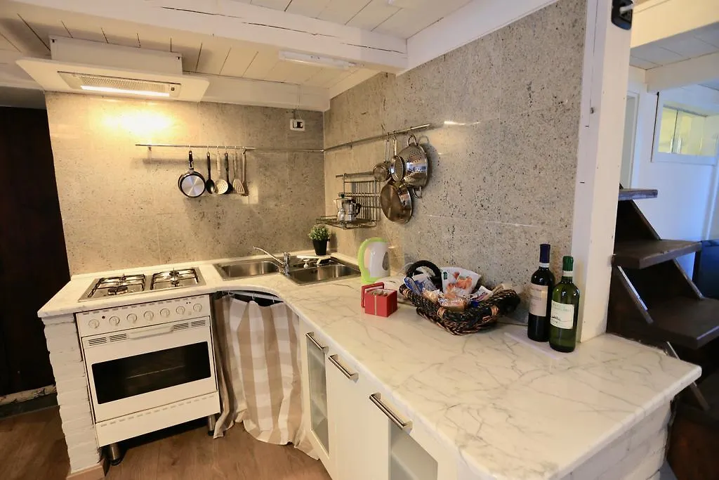 Apartment Casa Vacanze Piazza Vecchia Bergamo Italy