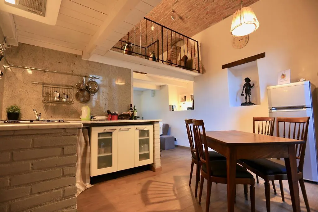 Apartment Casa Vacanze Piazza Vecchia Bergamo Italy